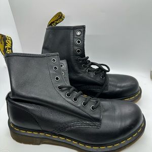 1460 BEX SMOOTH LEATHER LACE UP BOOTS 8